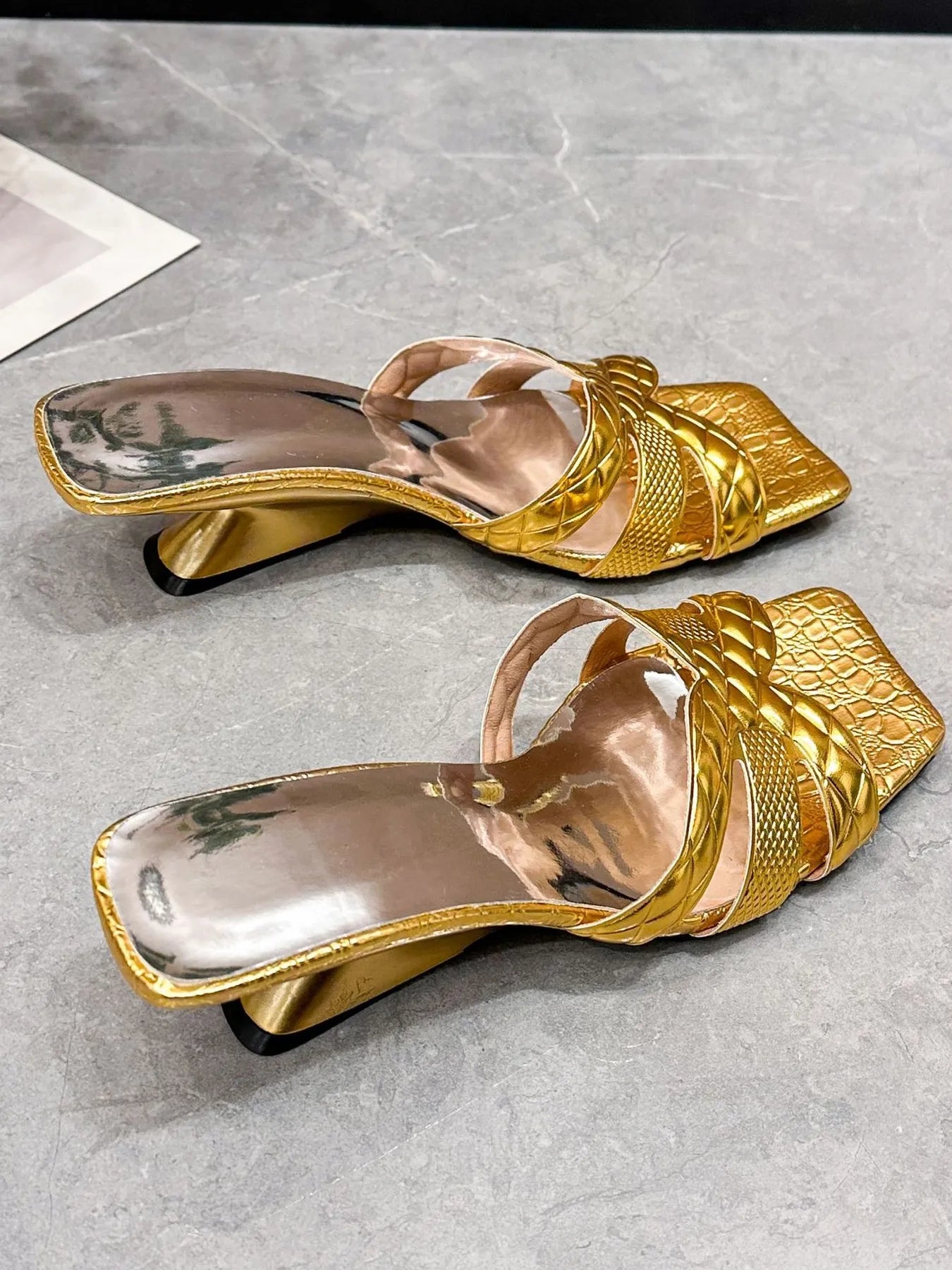 72b5b07292324758a92ce8cc1613219a-Max-Origin