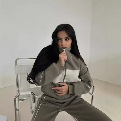 Fashion Color-Blocked Long Sleeve Sweatshirt and Pants Casual Set for Women Autumn Winter Outfit