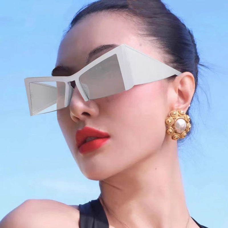 Half frame modern concave shaped sunglasses new party oversized frame sunglasses street photography sunglasses for women