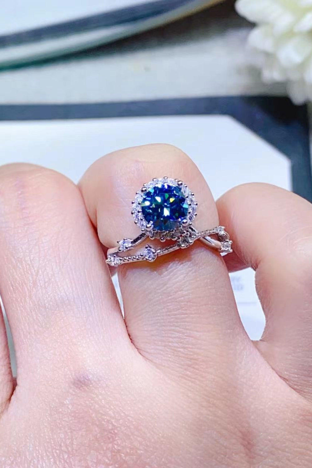 b1eac461fae74c9086724ac2bb37fad0-Max